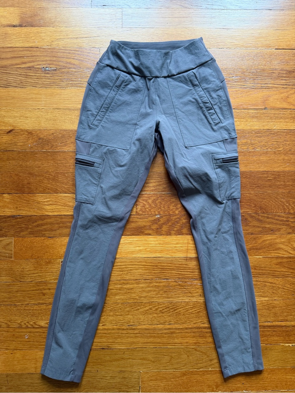 Athleta Olive Gray Cargo Leggings with Zip Pockets